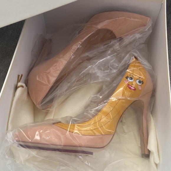 CHARLOTTE OLYMPIA CHIQUITA “Banana is my business” - Picture 5 of 10